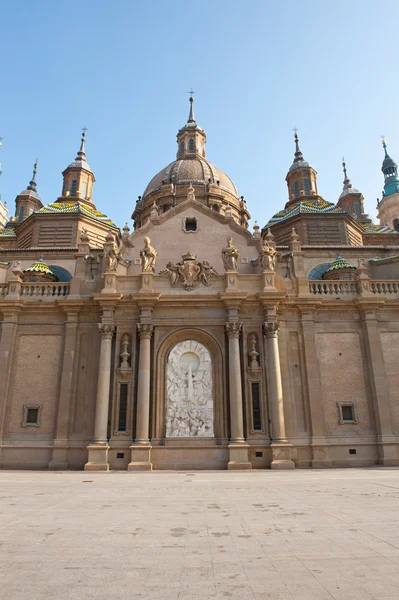 Basilica in Zaragoza — Stock Photo, Image