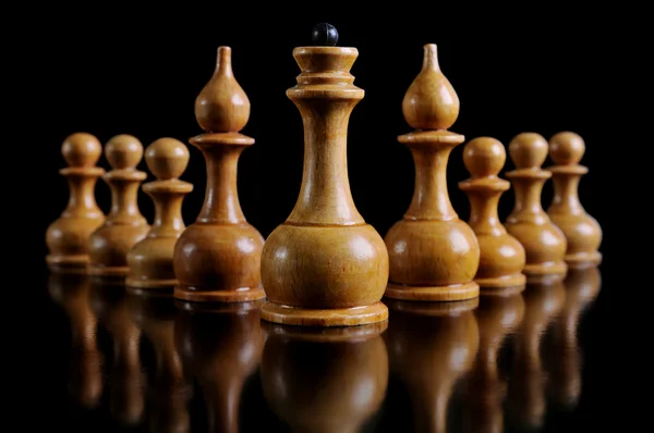 Figuras Brancas Xadrez Baixa Profundidade Campo — Fotografia de Stock