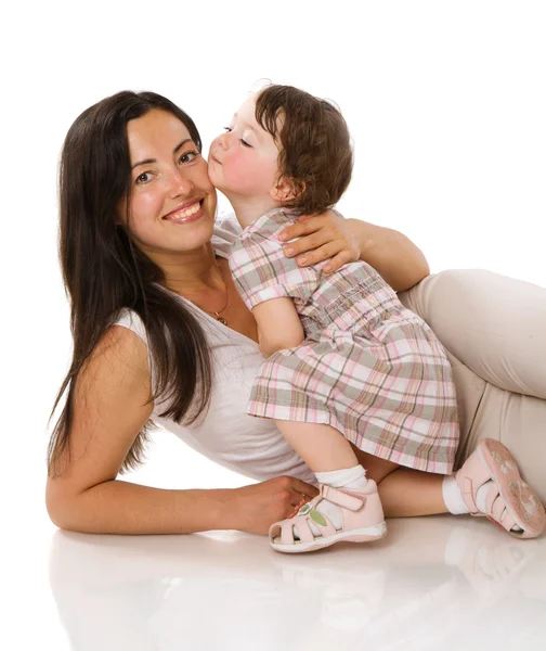 Mãe Feliz Com Uma Filha Ano Isolado Branco — Fotografia de Stock