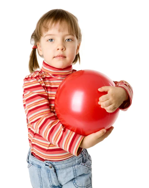 Beş Yaşındaki Kız Üzerinde Beyaz Izole Topa Tutan — Stok fotoğraf
