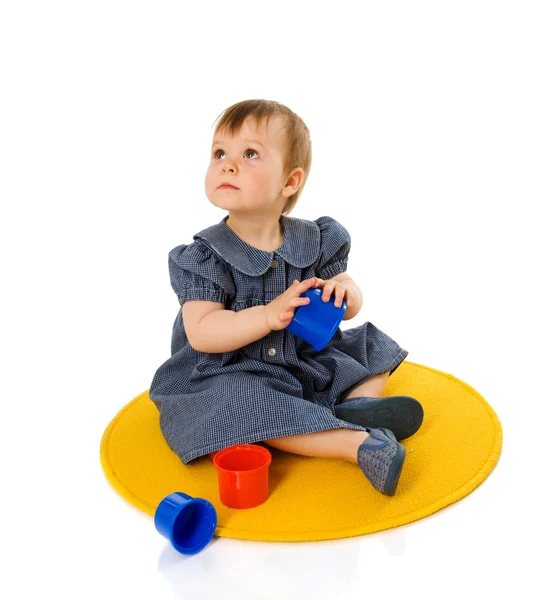 Menina Bebê Brincando Com Brinquedos Isolados Branco — Fotografia de Stock