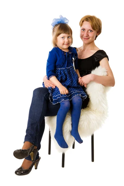 Mãe Segurando Cinco Anos Filha Isolada Branco — Fotografia de Stock