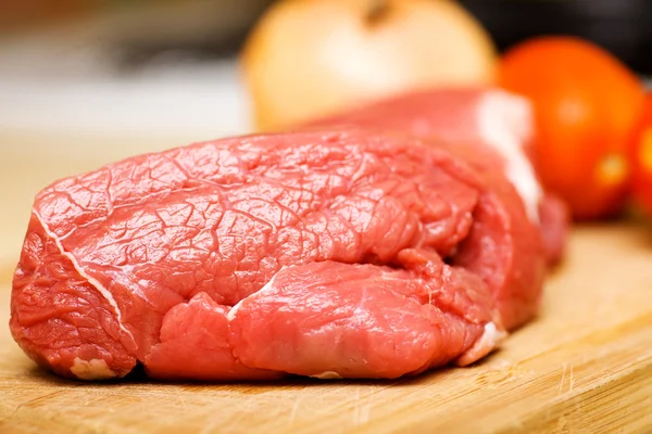 Raw beef — Stock Photo, Image