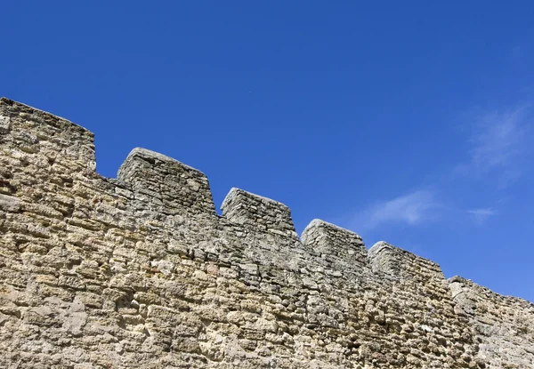 Merlons of an old fortress wall — Stock Photo, Image