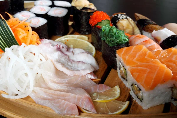 Japanse Keuken Van Rijst Zeevruchten Het Grote Assortiment — Stockfoto