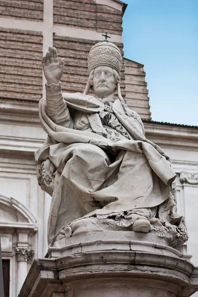 Statuia Antică Papei Clemente Xii Ancona Italia — Fotografie, imagine de stoc