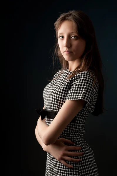 Portret van een kalm jonge vrouw — Stockfoto