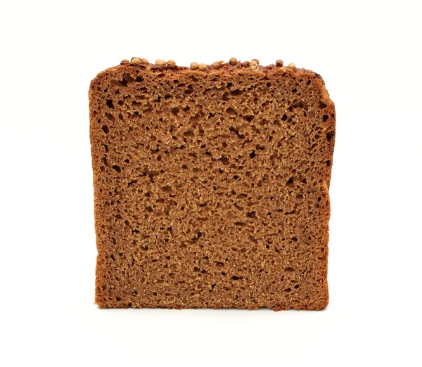 Φέτα καφέ ψωμιού απομονωμένη σε λευκό φόντο — Φωτογραφία Αρχείου