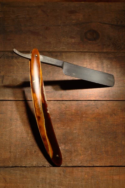 Gammal klassisk rakkniv — Stockfoto