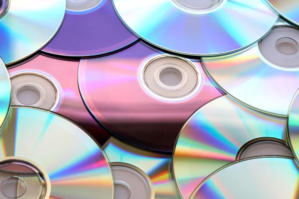 Kleurrijke compact discs — Stockfoto