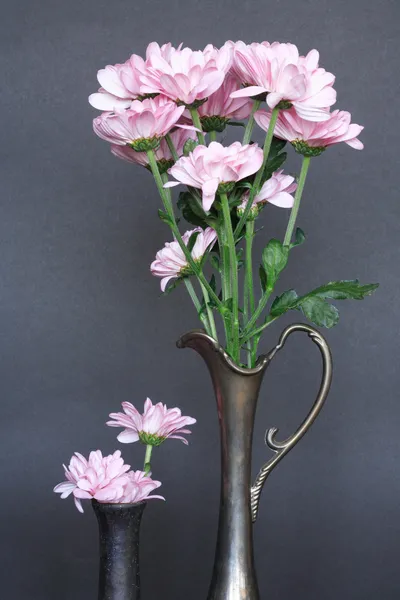Vasos com flores — Fotografia de Stock