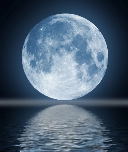 Áˆ A Full Moon Stock Pictures Royalty Free Full Moon Beach Images Download On Depositphotos