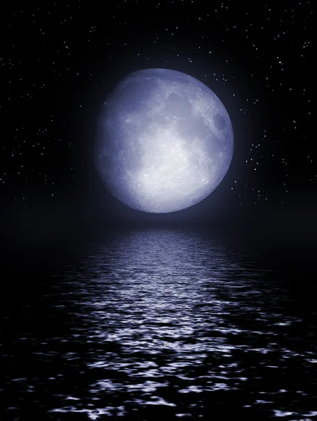 Imagen de luna llena con agua — Foto de Stock