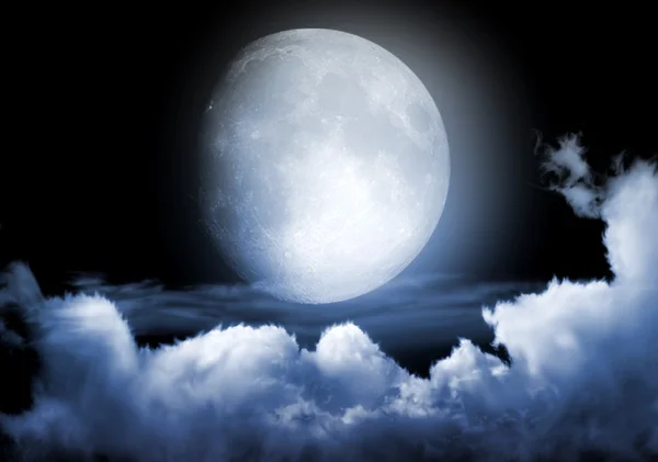 Луна в ночи — стоковое фото