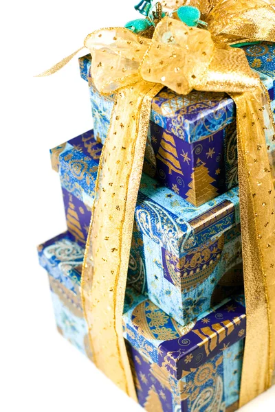 Pyramide aus blauen Geschenkboxen — Stockfoto