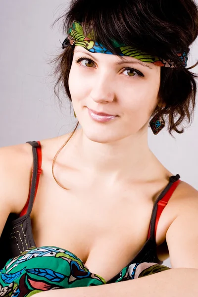 Gyönyörű fiatal hippi nő — Stock Fotó