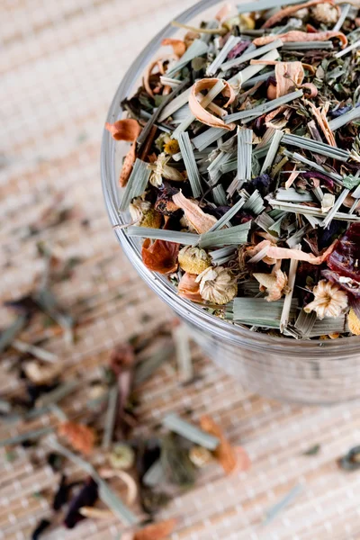 Kvalitní bylinný čaj — Stock fotografie