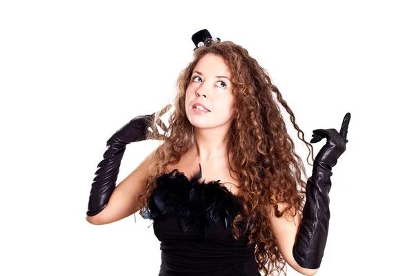 Jovem mulher em um vestido preto — Fotografia de Stock