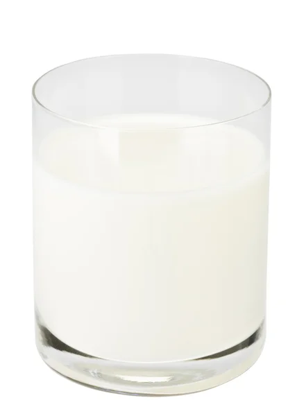 Beyaz arkaplanda izole edilmiş bir bardak süt — Stok fotoğraf