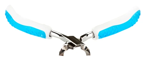 Pinzas de manicura de metal con asas de plástico azul aisladas en whi —  Fotos de Stock