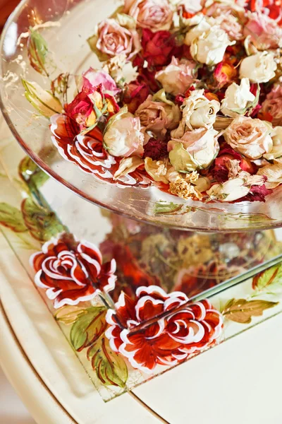 Still Life Dried Rose Flowers Glass Bowl Tray — Stock Photo, Image