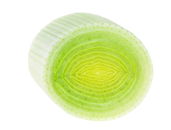 Сечение круга зеленого лука-порея — стоковое фото