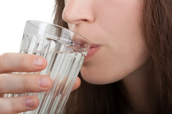 Mulheres que bebem água — Fotografia de Stock