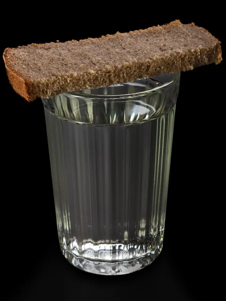 Comida de pão em copo de vodka — Fotografia de Stock