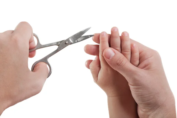 Snijden kind vingernagel — Stockfoto