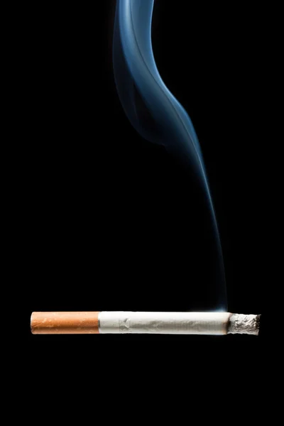 Zigarette rauchen — Stockfoto