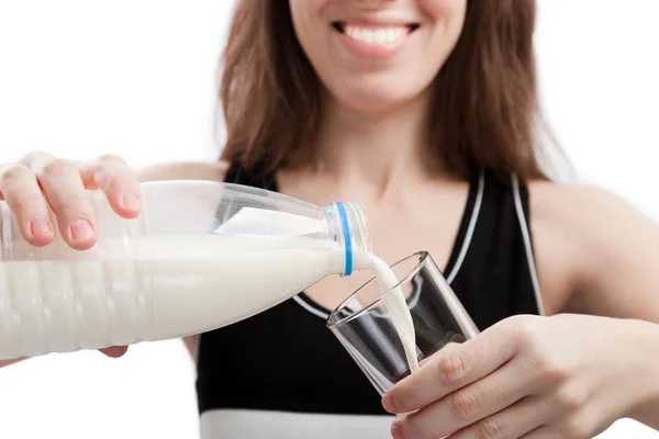 Lächelnde Frauen Die Gesunde Milchnahrung Trinken — Stockfoto
