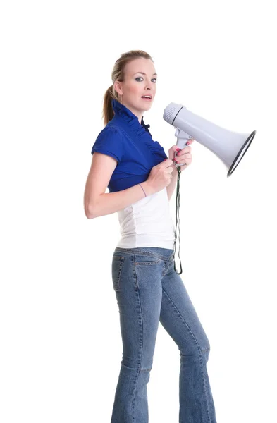 Молодая женщина с мегафоном — стоковое фото
