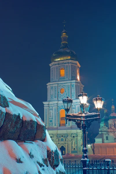 Sophievskaya 广场在基辅 乌克兰夜景 — 图库照片