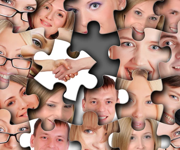 Puzzle de diferentes rostos humanos — Fotografia de Stock