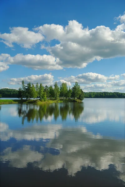 Clouds River Sunny Day — Stock Photo, Image