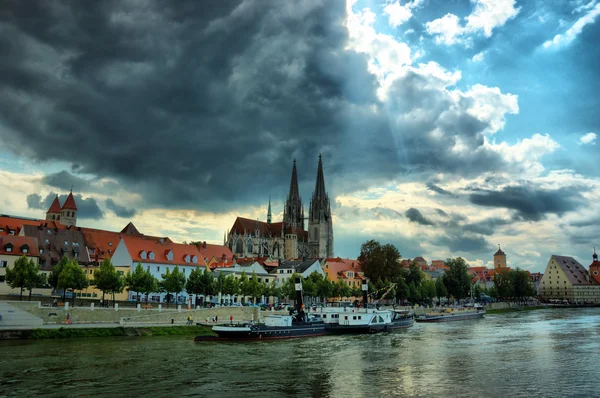 Cidade da antiga Regensburg, Baviera, Alemanha, herança da Unesco, Hdr — Fotografia de Stock