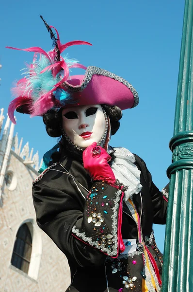 Maska na náměstí sv. Marka benátský karneval, Itálie — Stock fotografie