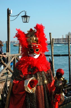San Marco Meydanı Carni sırasında kırmızı maske