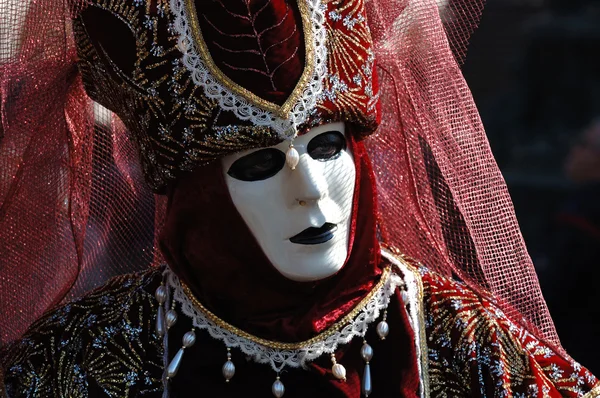 Maschera rossa al Carnevale di Venezia 2011 — Foto Stock
