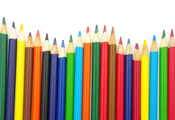Beyaz Bir Arka Plan Üzerinde Izole Renkli Kalemler — Stok fotoğraf