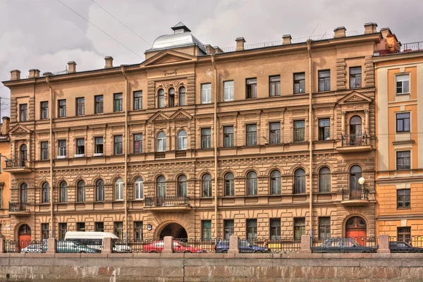 Casa Velha Beira Mar Arquitetura Incomum São Petersburgo Rússia — Fotografia de Stock