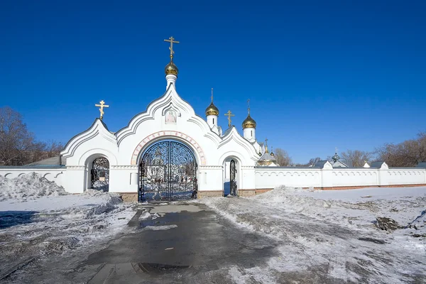 Entrance to monastery — Stock Photo, Image