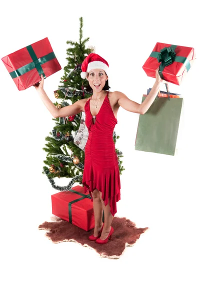 Noel hediye ile mutlu bir kadın — Stok fotoğraf