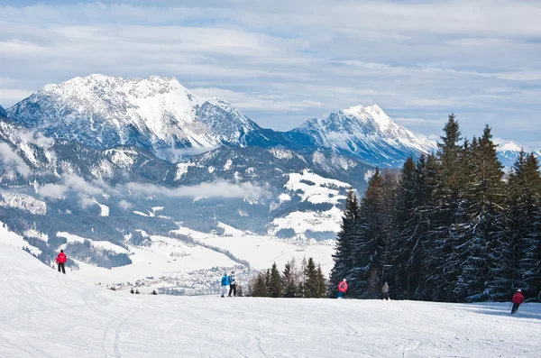 スキー リゾート シュラート ミンク オーストリア — ストック写真