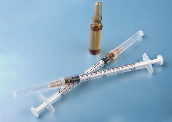 Syringes and vials — Stock Photo, Image