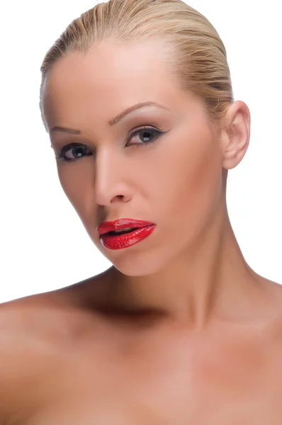Parlak kırmızı dudaklar ile güzel bir kadın — Stok fotoğraf