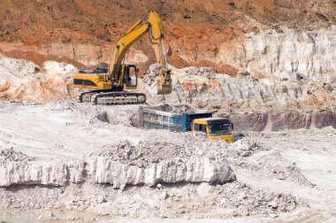 Kil kentsel tesislerin yapımı için makine üreten