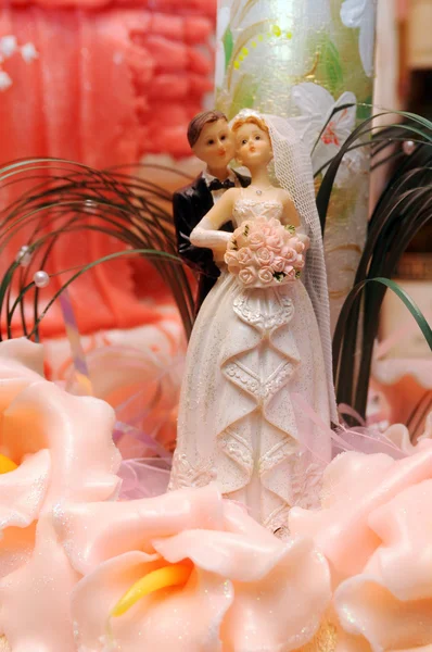 Bolo Casamento Com Figuras Noiva Noivo — Fotografia de Stock