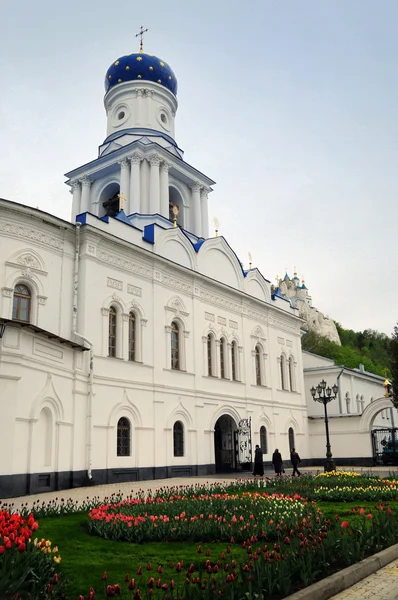 Sviatohirsk Lavra的Sviato Pokrovska教堂 乌克兰 斯维托赫尔斯克 — 图库照片