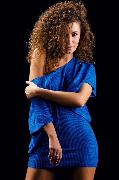 Młoda Kobieta Smukłą Sylwetkę Niebieska Bluzka — Zdjęcie stockowe